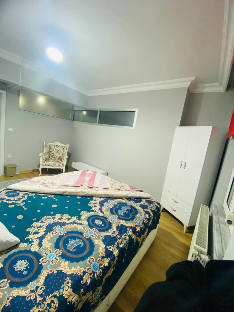 Transit Hotel Istanbul Bagian luar foto