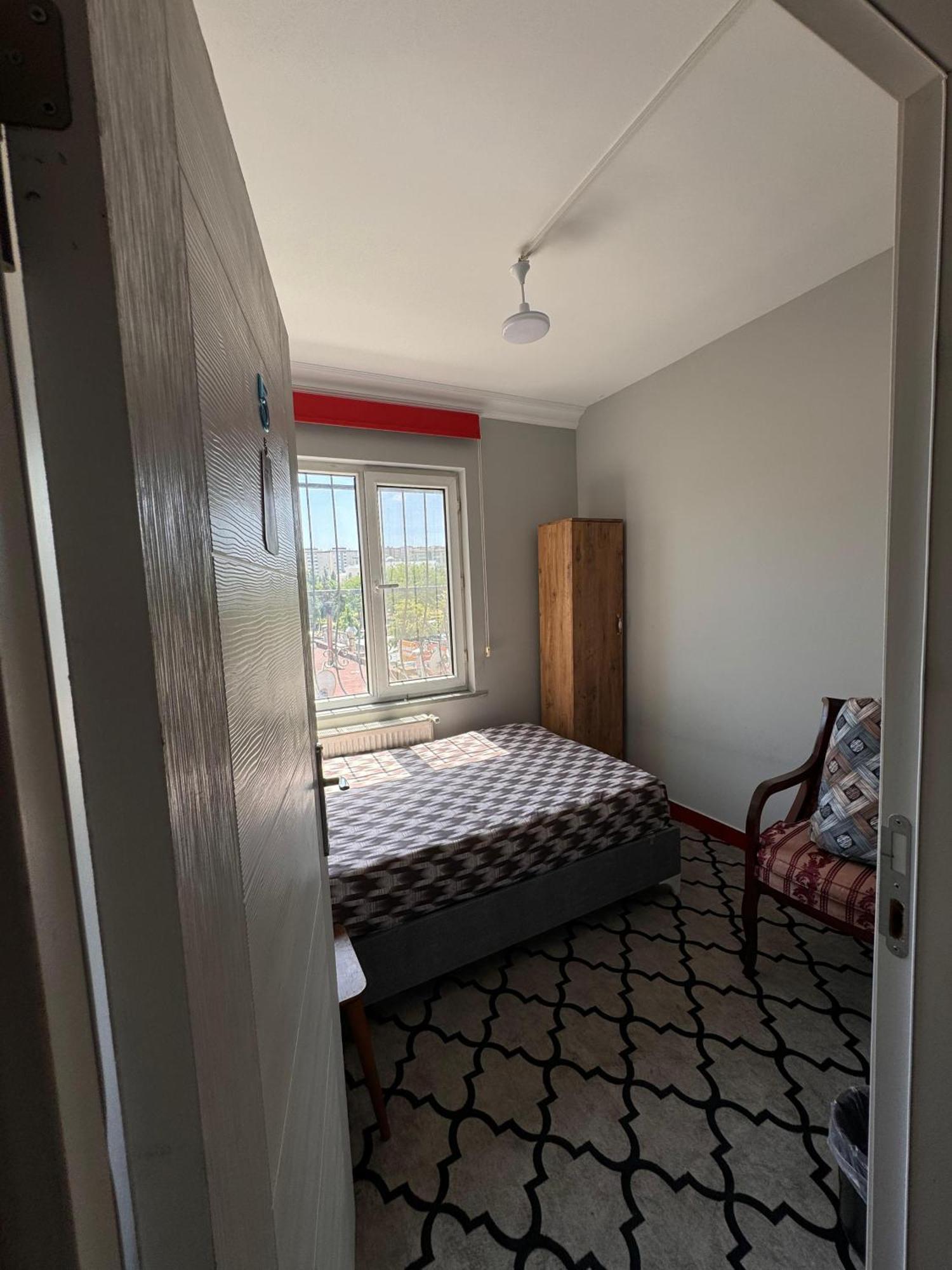 Transit Hotel Istanbul Bagian luar foto