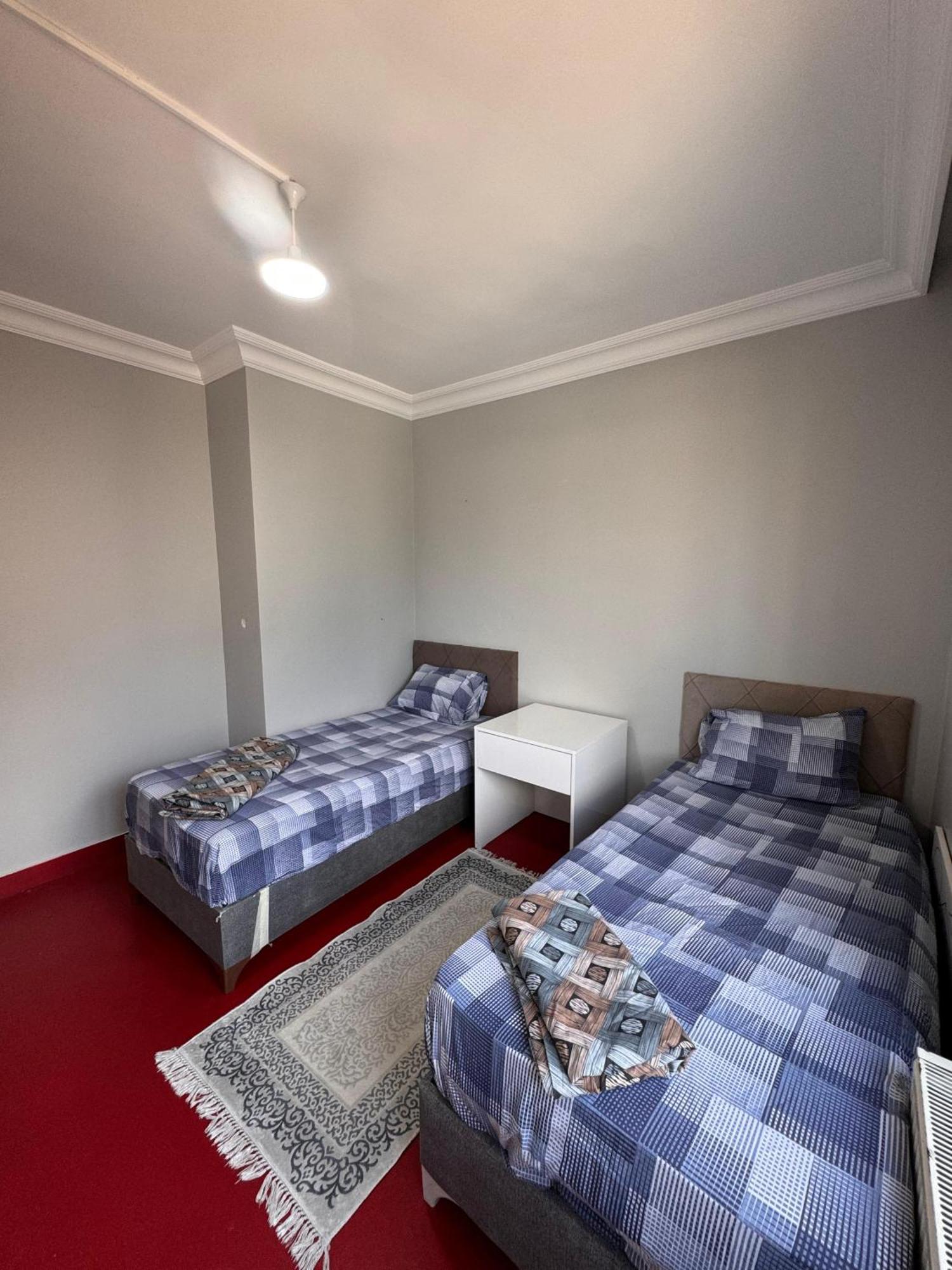 Transit Hotel Istanbul Bagian luar foto